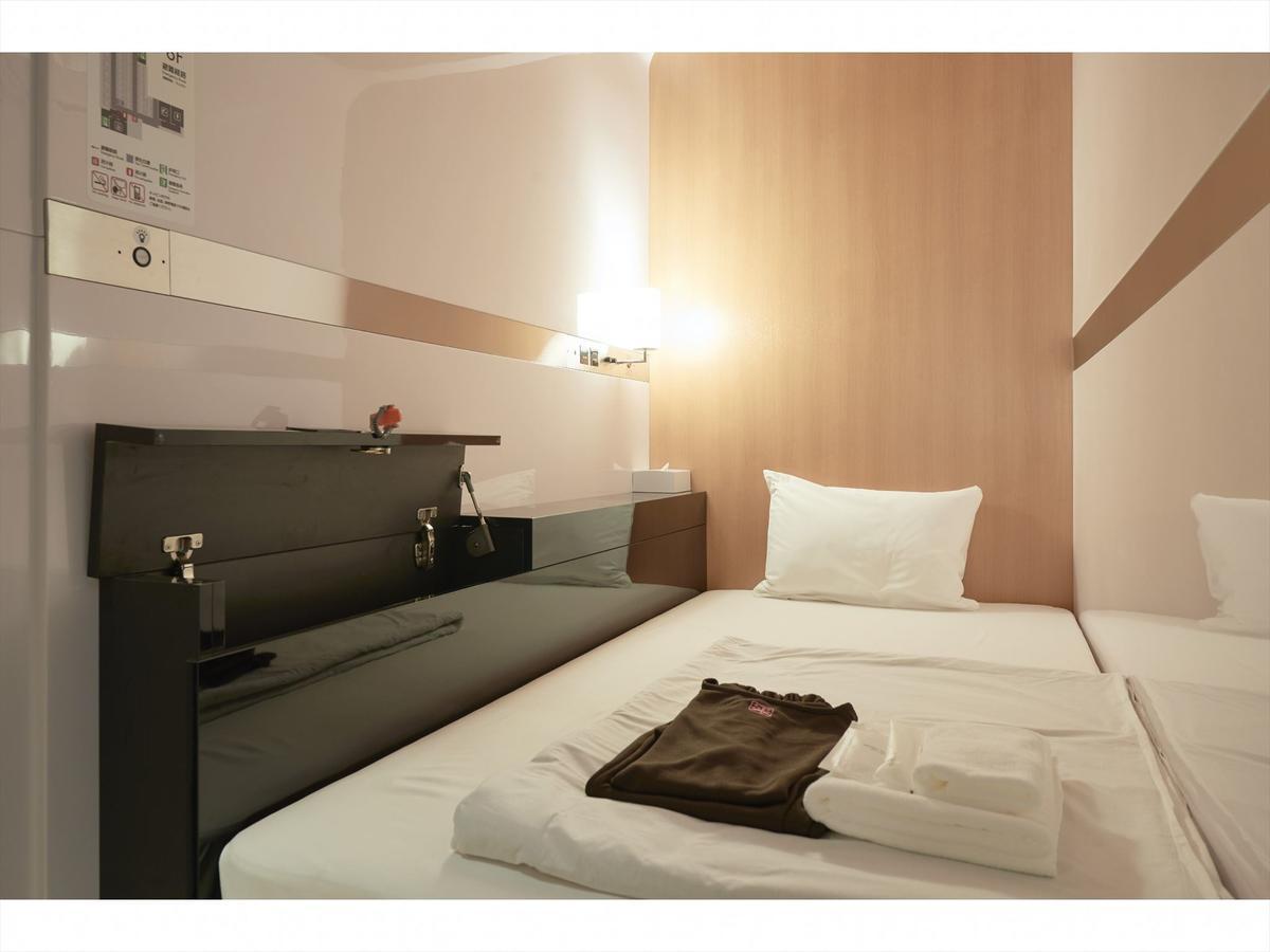 First Cabin Nishiazabu طوكيو المظهر الخارجي الصورة